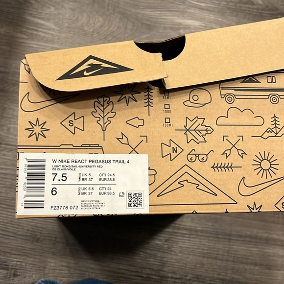 FREE SHIP Limited Edition Floral Nike React Pegasus Trail 4 NWT - Picture 6 of 16